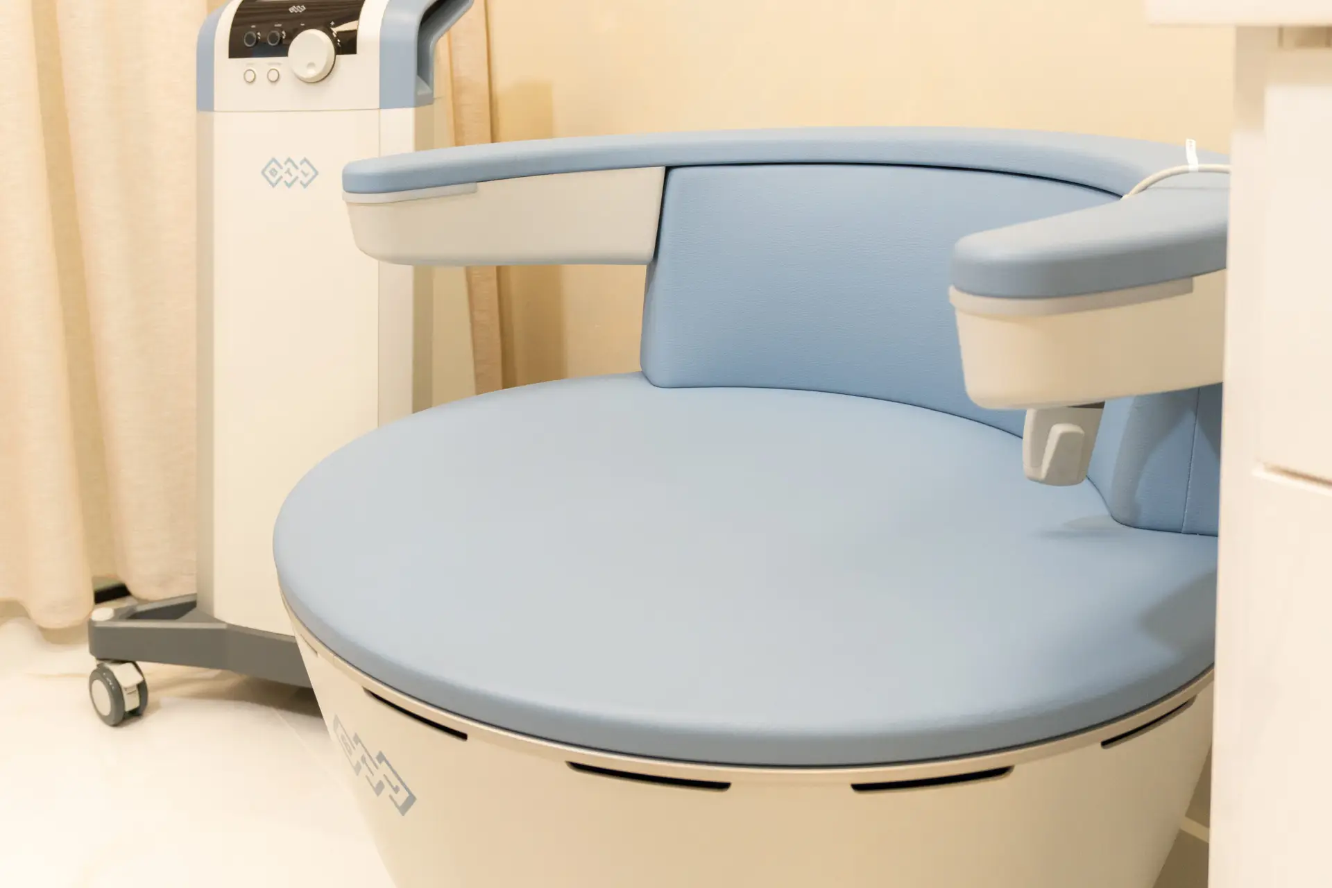 BTL Emsella Chair Therapy in Sunny Isles | Wings Wellness Spa